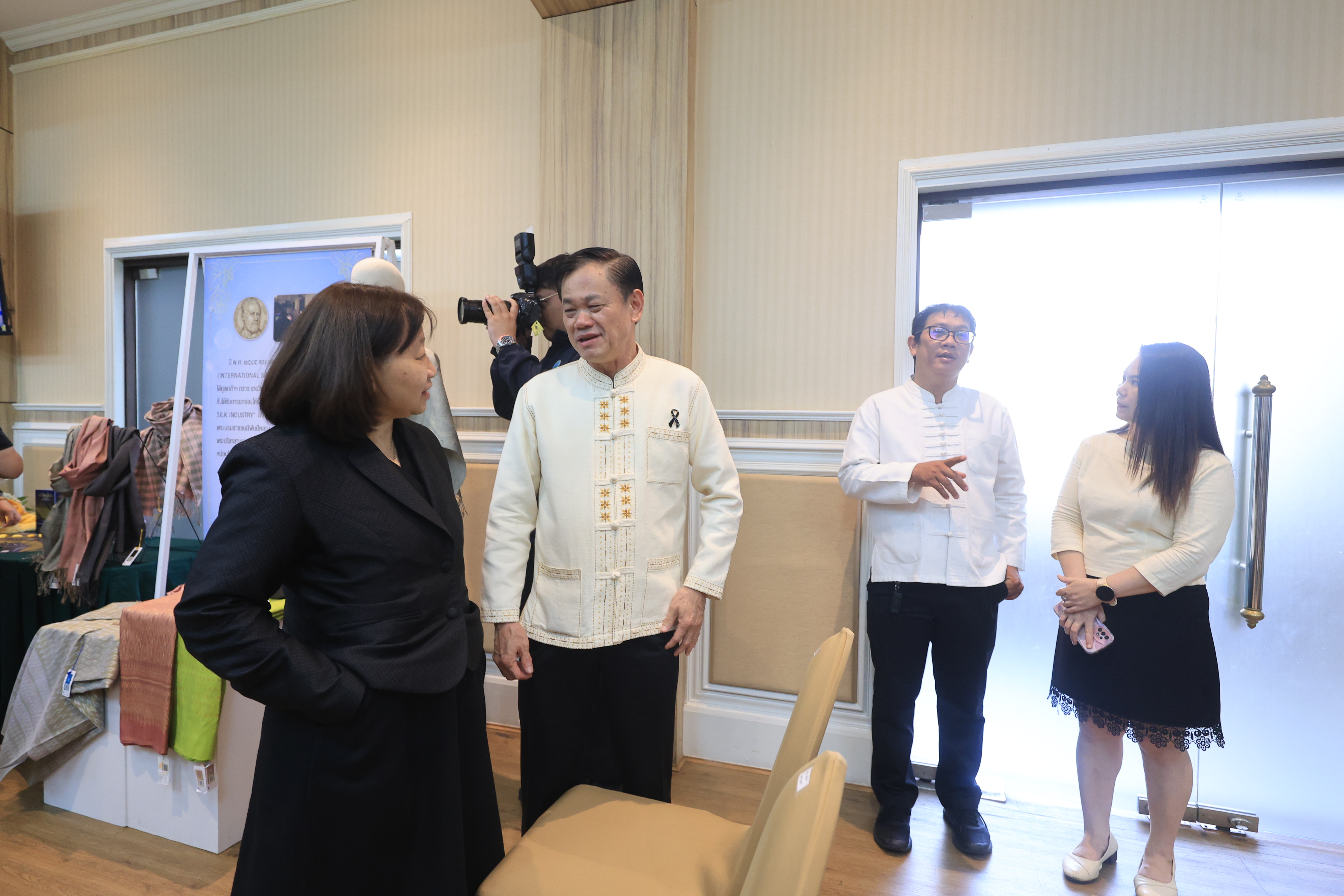 title - ส.ป.ก. ร่วมงานแถลงข่าวการจัดงานเทิดพระเกียรติและน้อมรำลึก ในพระมหากรุณาธิคุณของสมเด็จพระนางเจ้าสิริกิติ์ พระบรมราชินีนาถ พระบรมราชชนนีพันปีหลวง